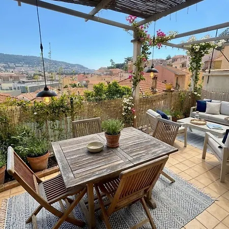 Beautiful 45 M With Terrace In